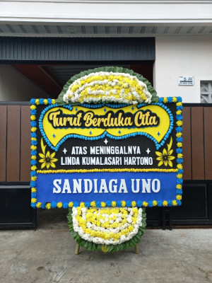 Papan Bunga Duka di Kayoa Selatan